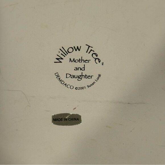 Willow Tree Mother and Daughter Resin Wall Hanging Decor - Picture 3 of 6